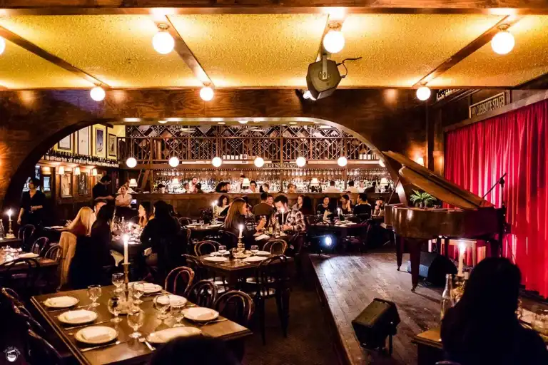 sugar dating restaurant Sydney